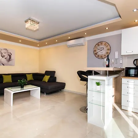 House Draga Dom wakacyjny Vodice