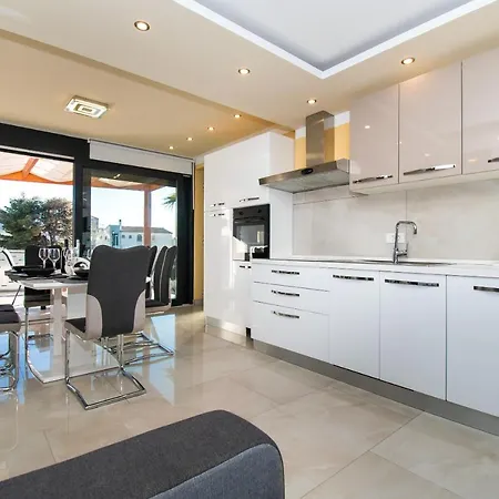 House Draga Dom wakacyjny Vodice