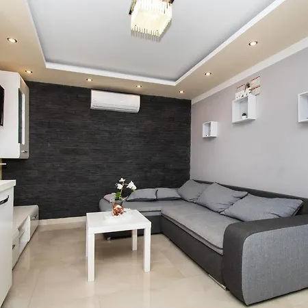 House Draga Dom wakacyjny Vodice