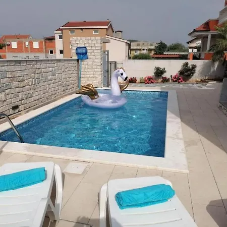 House Draga Dom wakacyjny